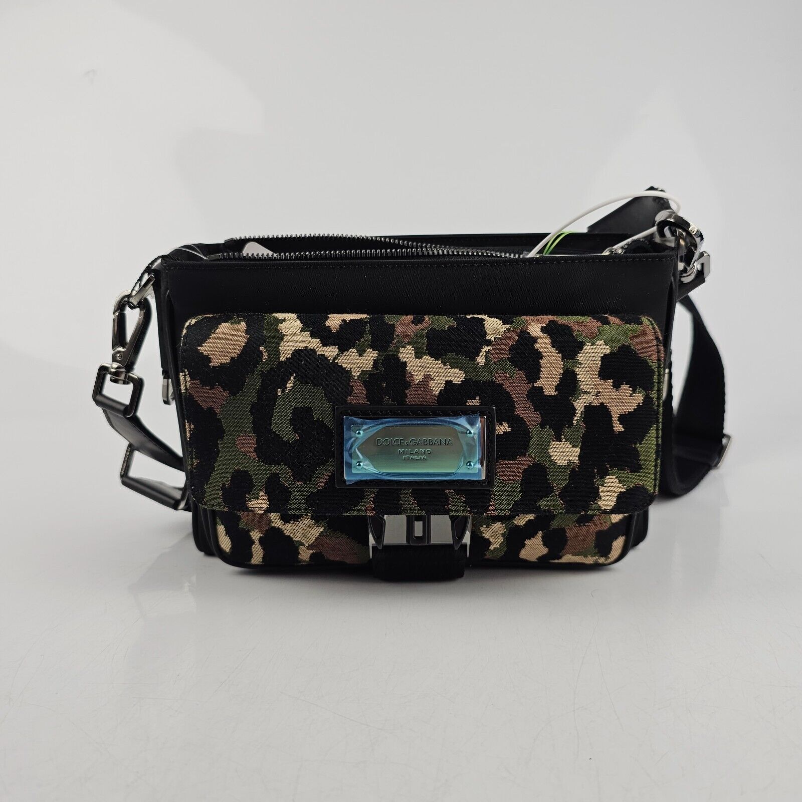 DOLCE&GABBANA DG Plaque Camouflage Crossbody Bag New | eBay DOLCE&GABBANA DG Plaque Camouflage Crossbody Bag New | eBay