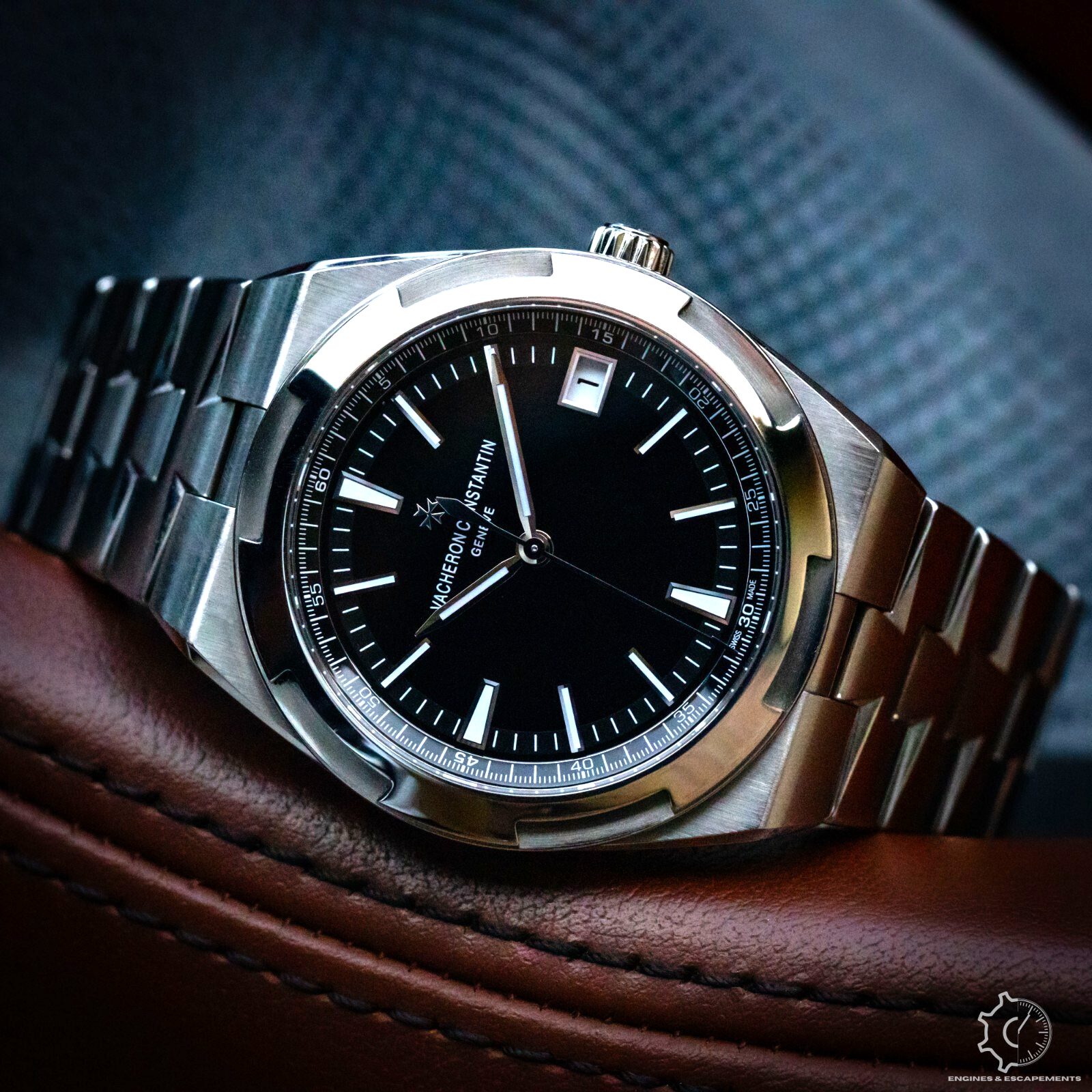 VACHERON CONSTANTIN ブラックボックス付き Vacheron Constantin Overseas 4500V Black Dial Steel 41mm 2021