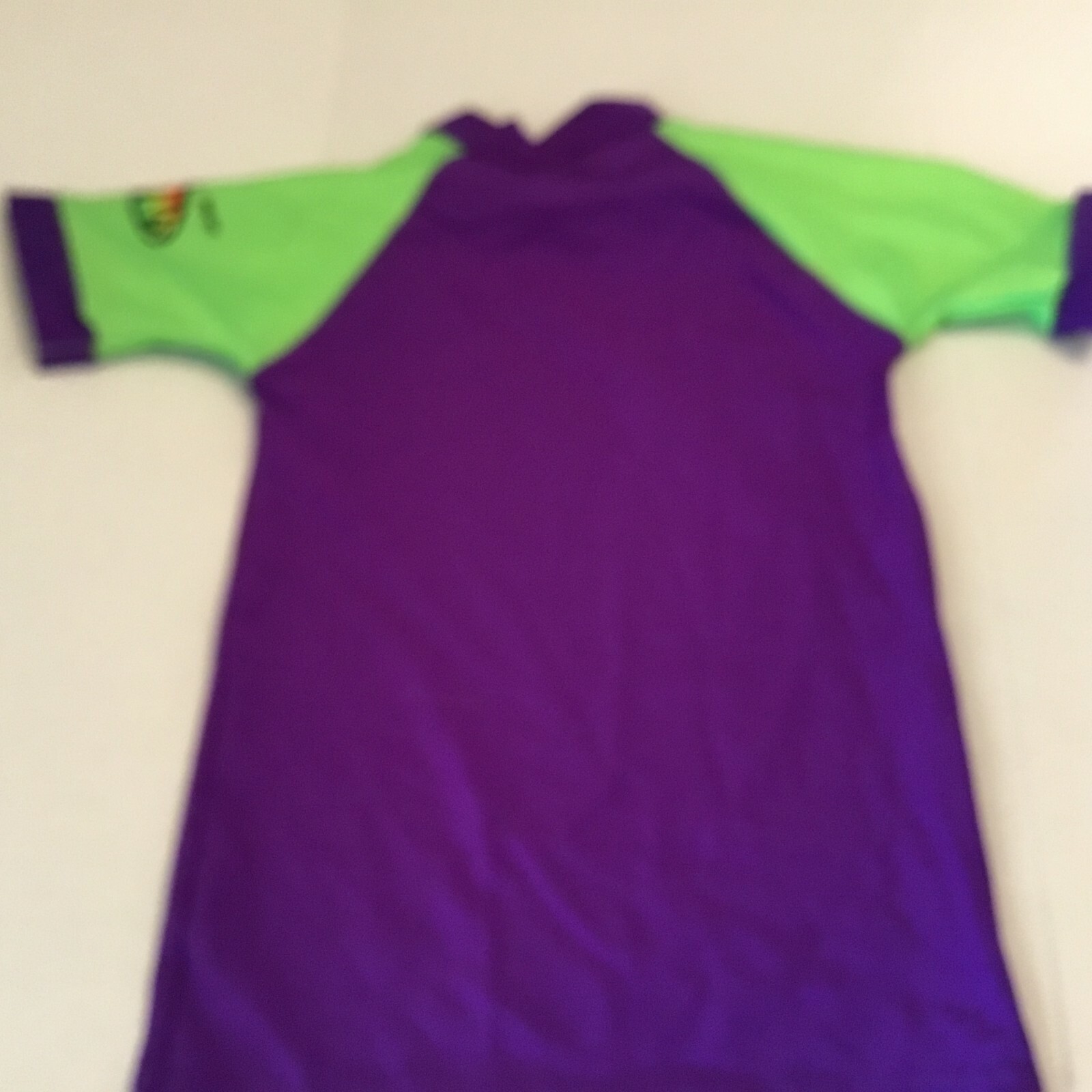 Radicool Skins Swim Shirts Boy or Girl Size 4 New with Tags Swimwear Top