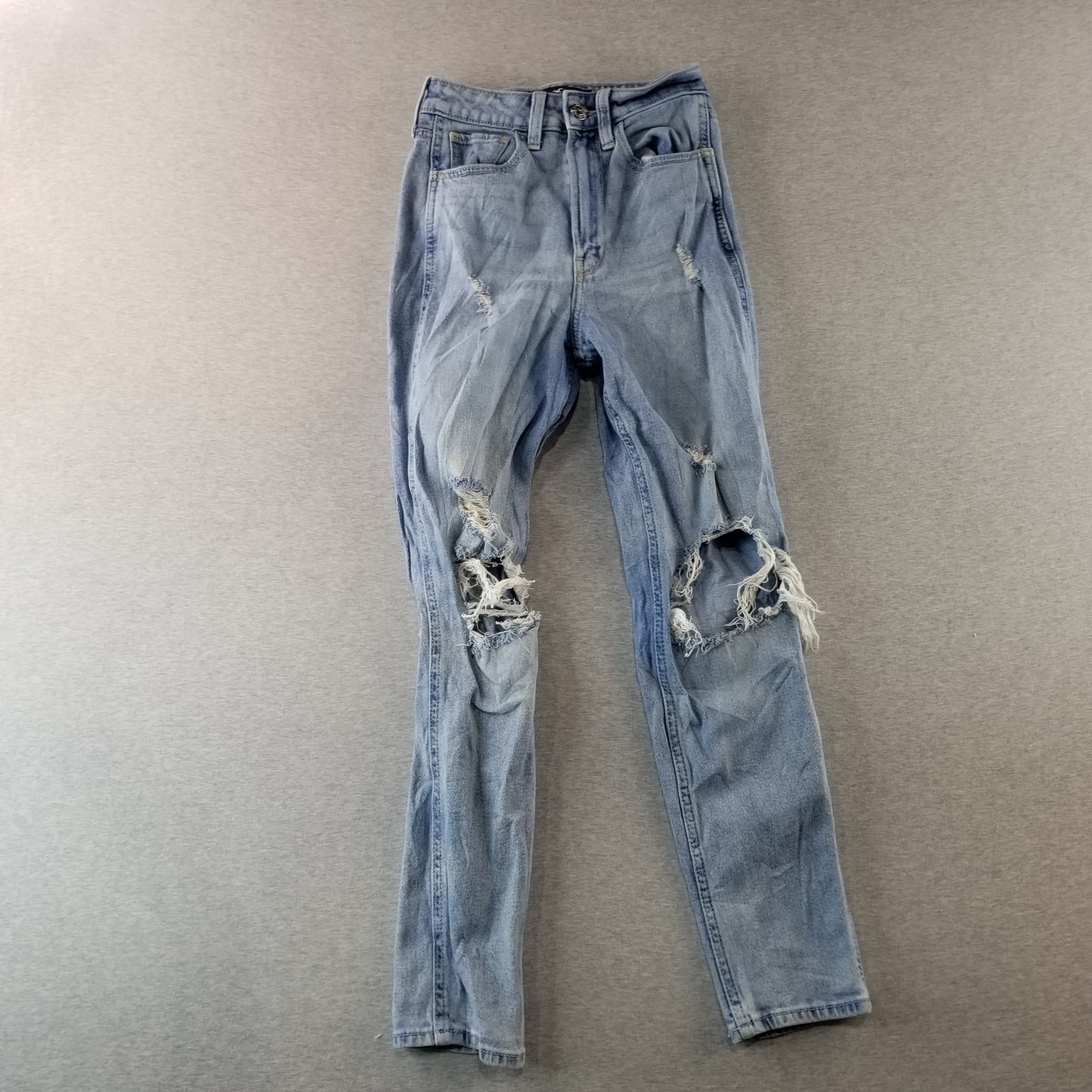 Hollister Jeans Womens Sz 000S Ultra High Rise Mom Jean Light Wash Normcore Cute