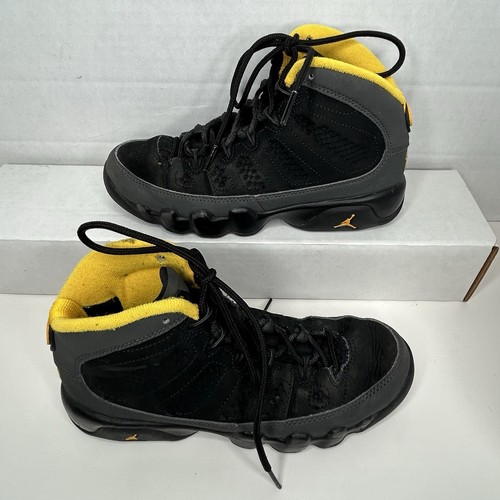 ナイキ エアジョーダン9 ユニバーシティゴールド　27.5㎝ NIKE公式】エア ジョーダン 9 'University Gold' (AJ 9 RETRO