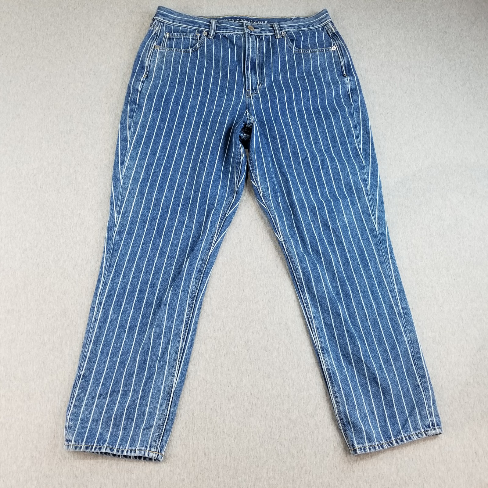 American Eagle Jeans Women's Sz 12 Mom Jean Striped Normcore Cute Trendy Stylish