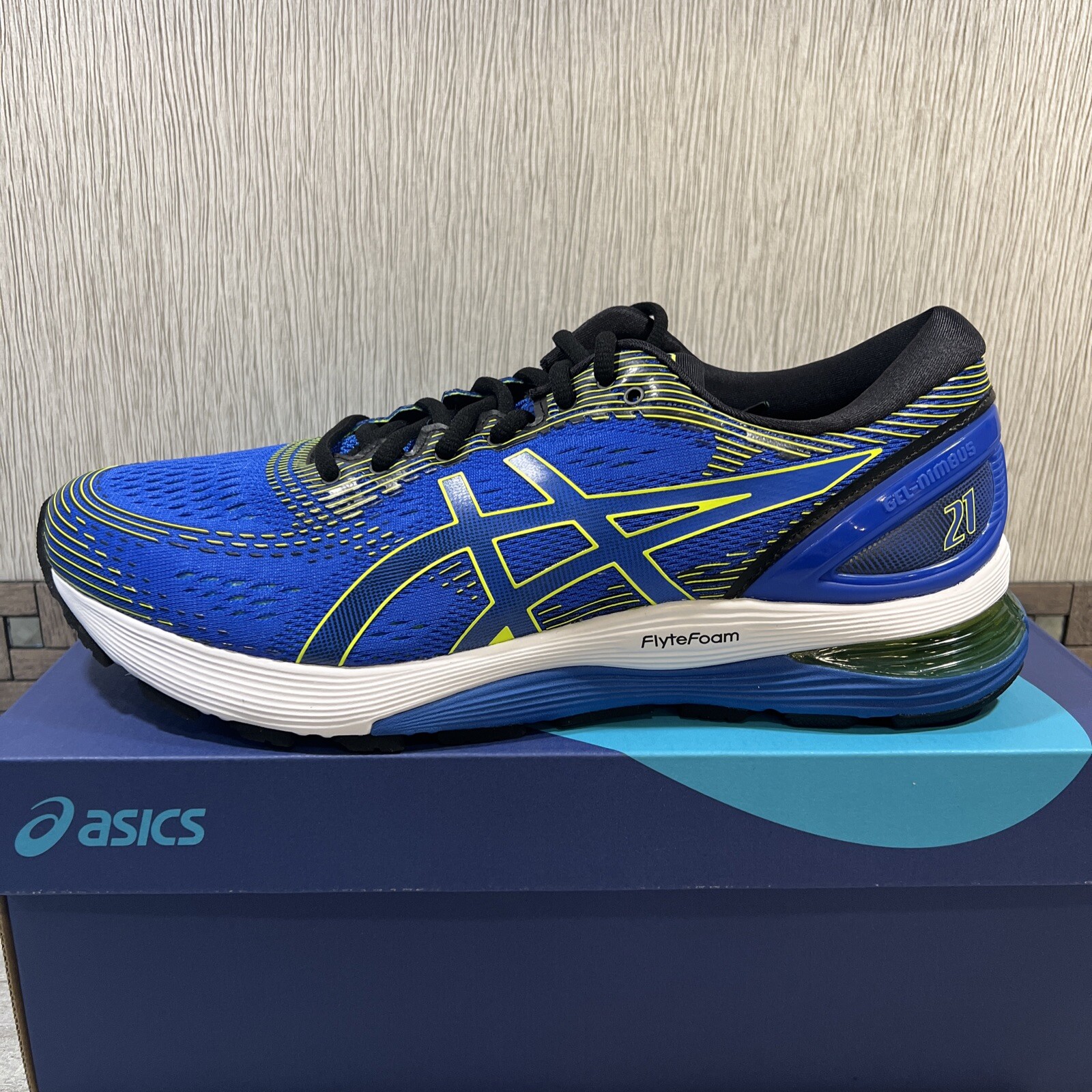 ASICS Gel-Nimbus 21 Shoes Mens Size 10 Athletic Running Jogging Gym  Training : купить с доставкой из США, цена 16 698 руб - (363715256060)