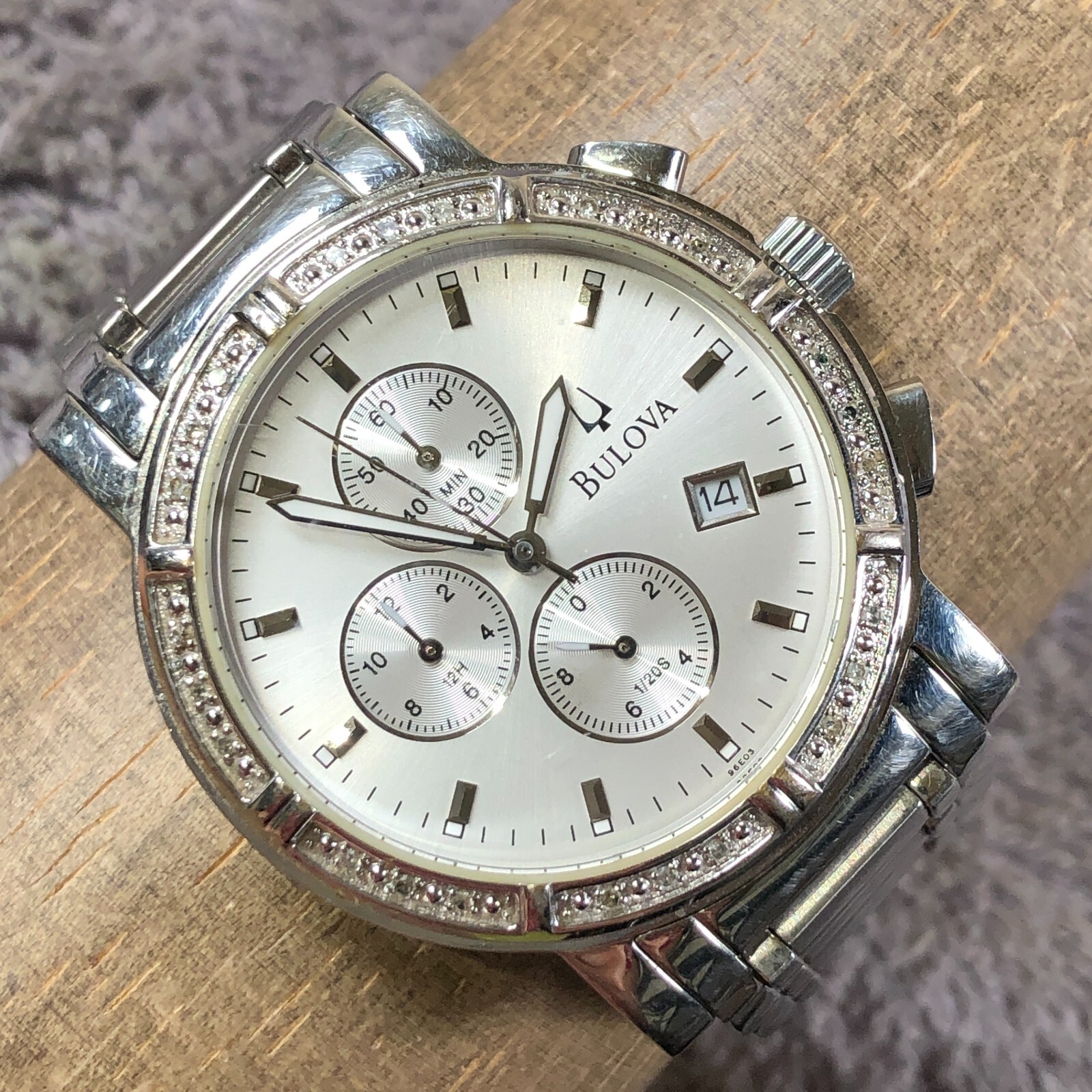 Bulova Men C837378 Diamond Bezel Chronograph Silver Tone 38mm