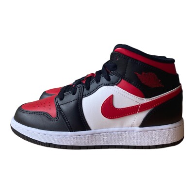 Nike Air Jordan 1 Mid White Black Fire Red Bred Toe 2022 554725-079 - Size 6.5Y