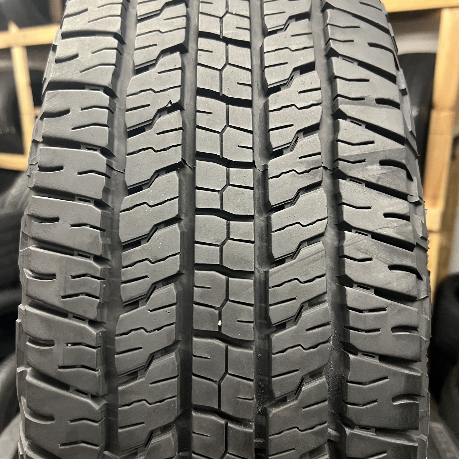 1 Tire LikeNEW Goodyear Wrangler Workhorse HT 265/70R17 115T DOT.0523
