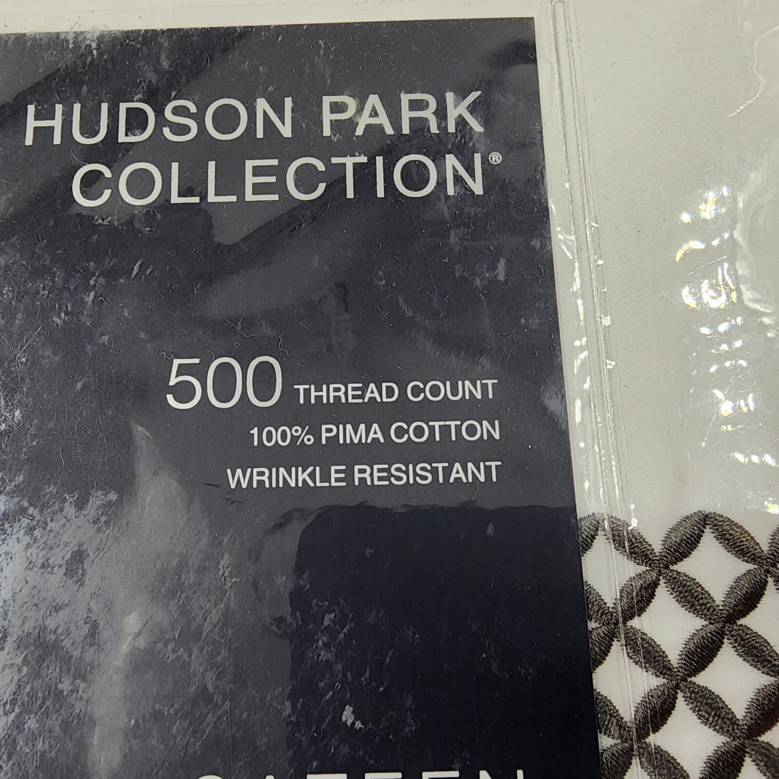 Hudson Park Collection 500TC Embroidered Geo Duvet Cover 39x75in Charcoal/White - Picture 4 of 16
