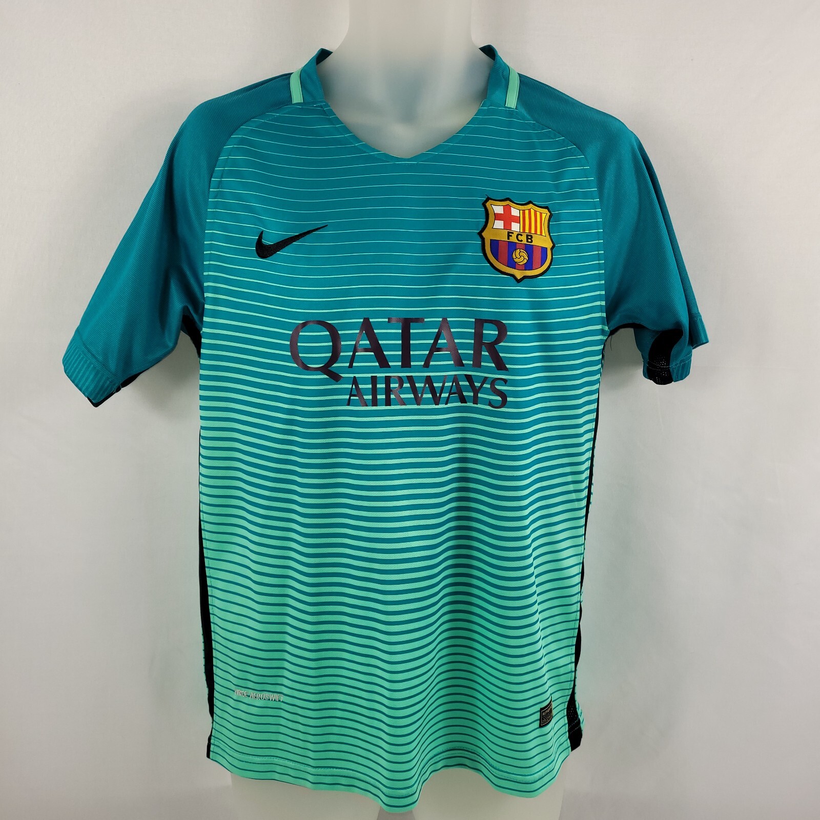 Barcelona Soccer Jersey #8 FC Football Club Spain Qatar SS