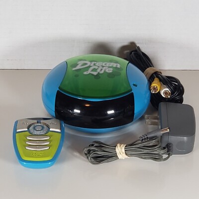 Hasbro 2005 Dream Life Plug and Play TV Video Game w/Remote Control & AC Adapter