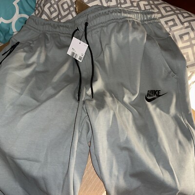 Nike Sportswear Tech Fleece Joggers Pants Men s Sizes CU4495-063 Grey