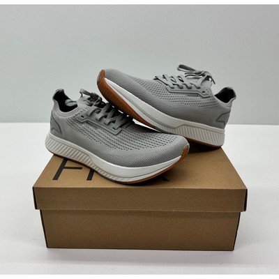 FLUX Unisex Adapt Run Waterproof Shoes Lunar Grey Size M6.5 W8 NIB #06S