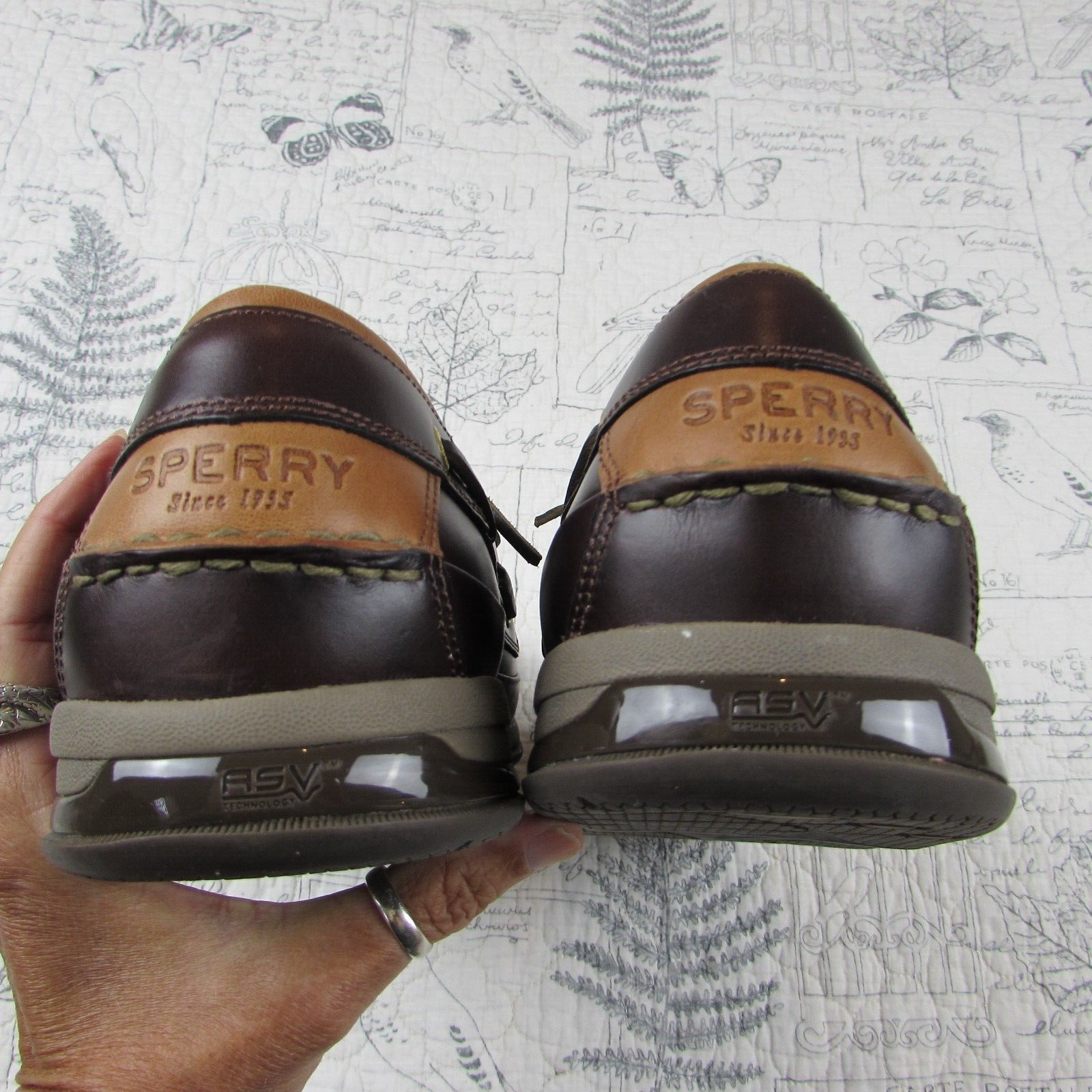 Sperry gold 2024 cup amaretto