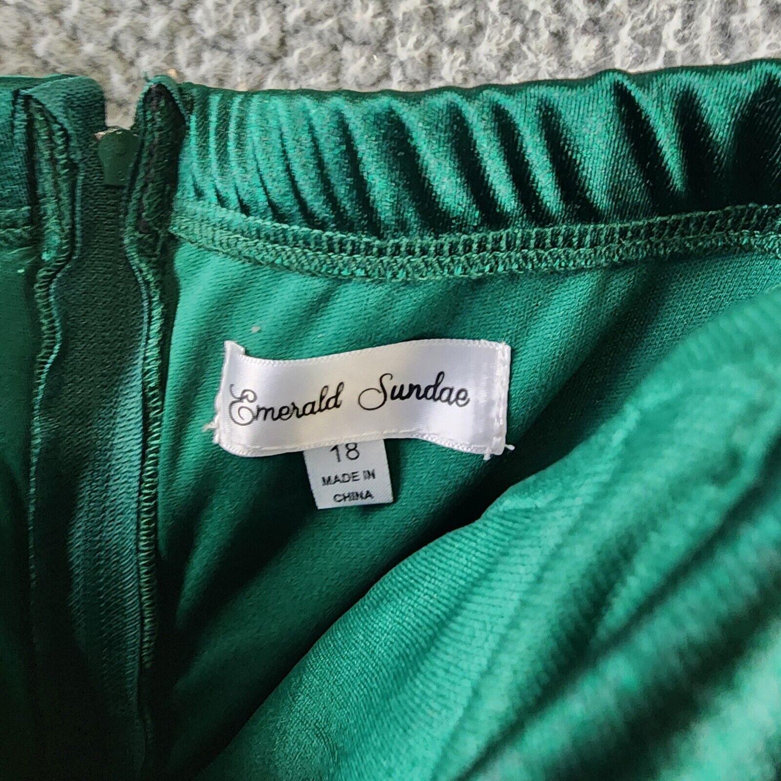 Emerald Sundae Trendy Plus Size Ruffled Midi Dress Women's 18 Hunter Sleeveless~ - Picture 10 of 14