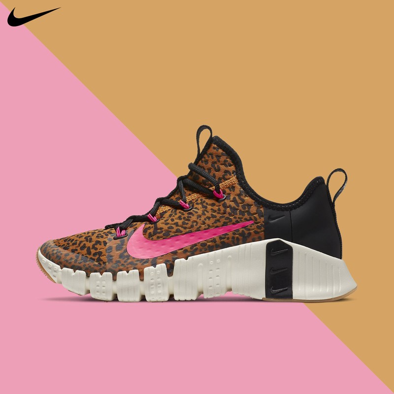 leopard nike metcon 3