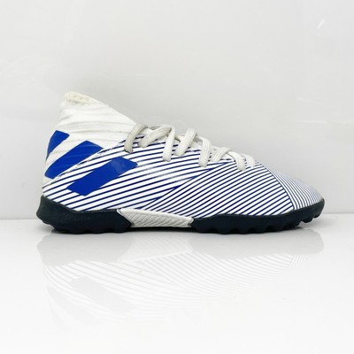 

Белые футбольные бутсы Nike Boys Nemeziz 19.3 EG7235 размер 11K, Белый, Nemeziz 19.3