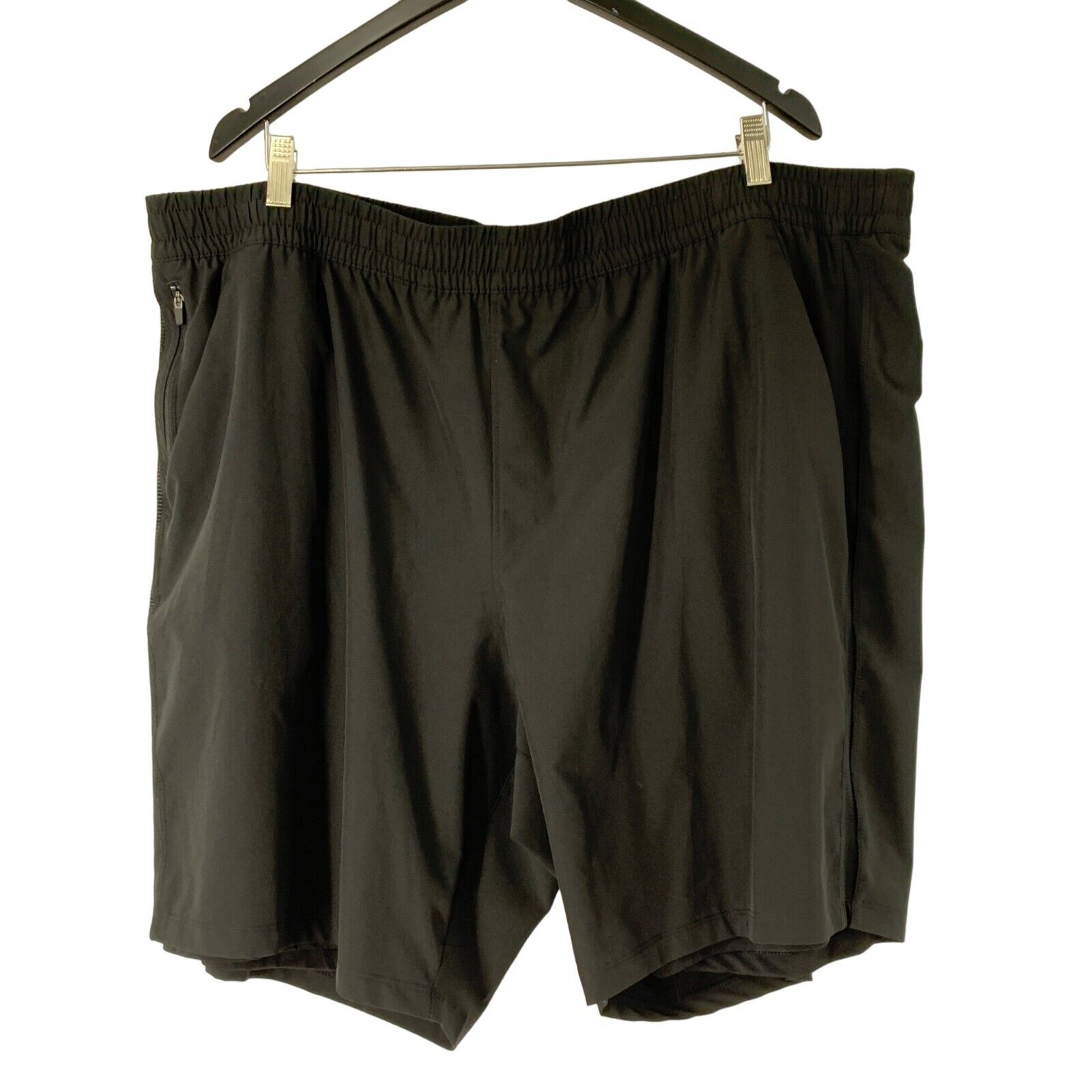 Men's Athletic Works Shorts Size 3XL Lined Zipper Pocket Men's Athletic Works Shorts Size 3XL Lined Zipper Pocket
