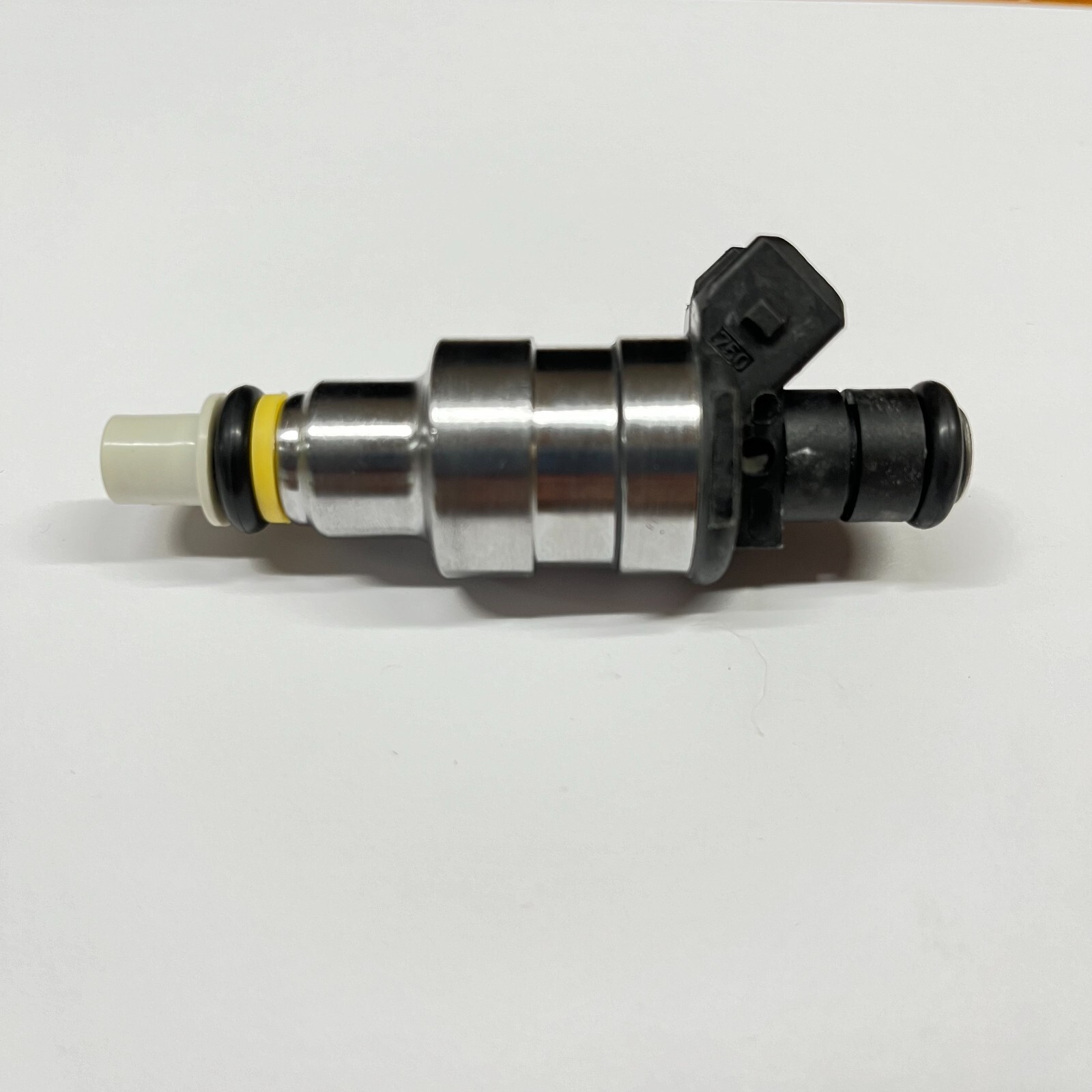 Motor Man | 5235302 OE Fuel Injector for 1987-1988 Camaro