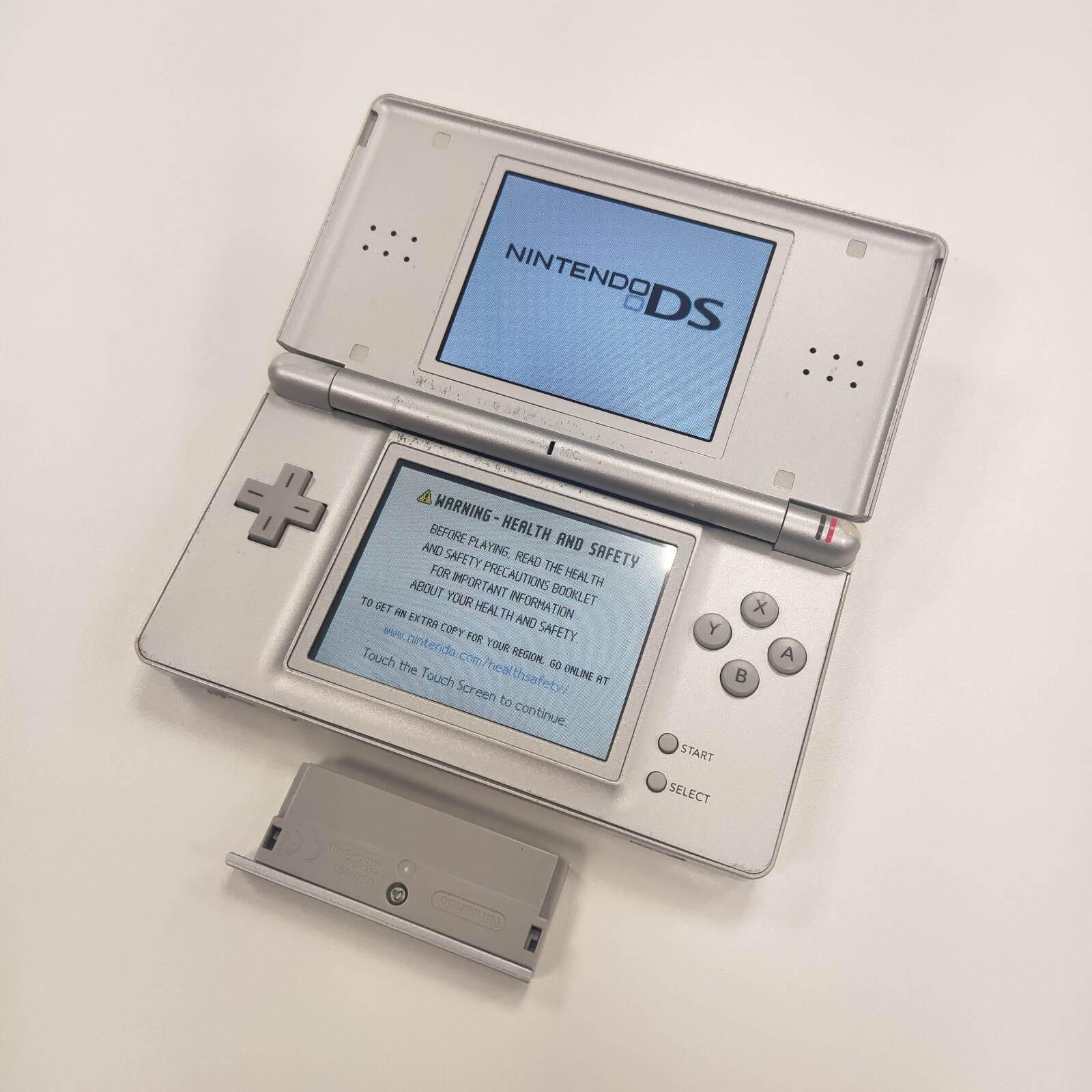 Nintendo DS Lite Metallic Silver USG-001 | eBay Nintendo DS Lite Metallic Silver USG-001 | eBay