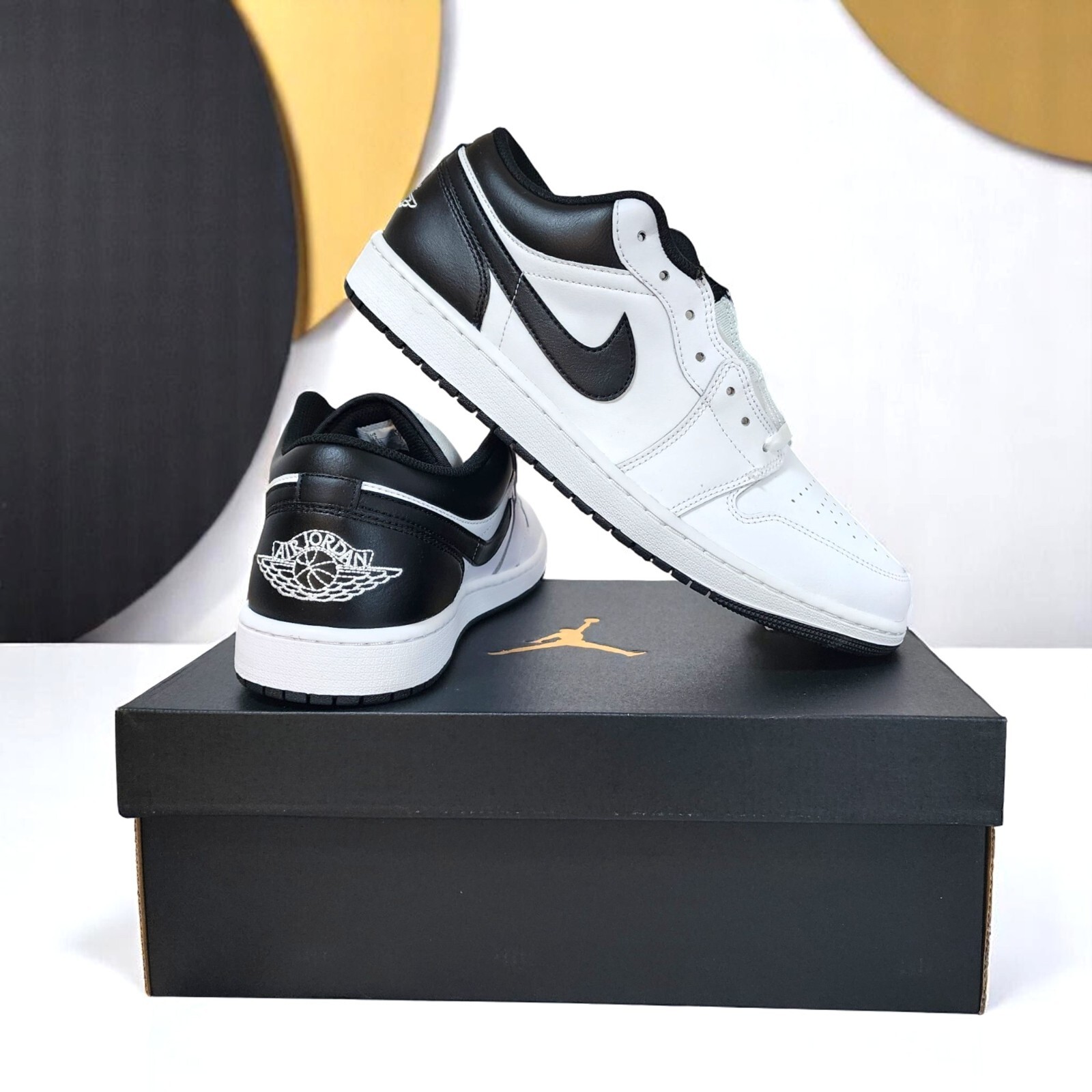 ★ナイキ★エアジョーダン1 ロー \"Reverse Panda\" 553558-172 Nike Air Jordan 1 Low Shoes 
