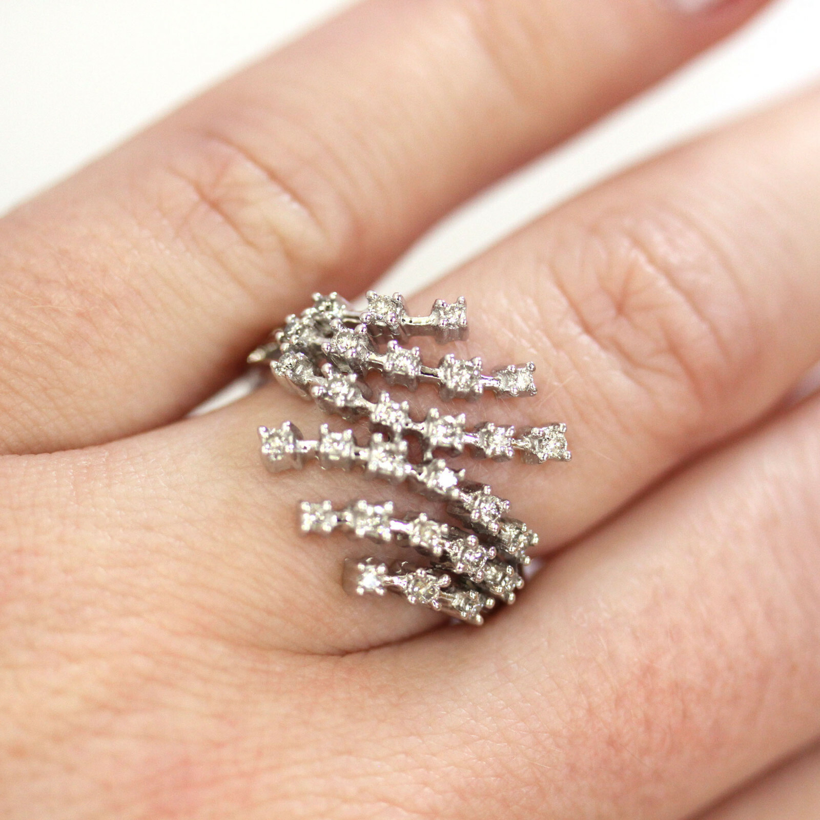Pre-owned Jewelry By Arsa 0.4 Ctw Natural Diamond Solid 14k White Gold Waterfall 6 Row Split Bypass Ring In G-h