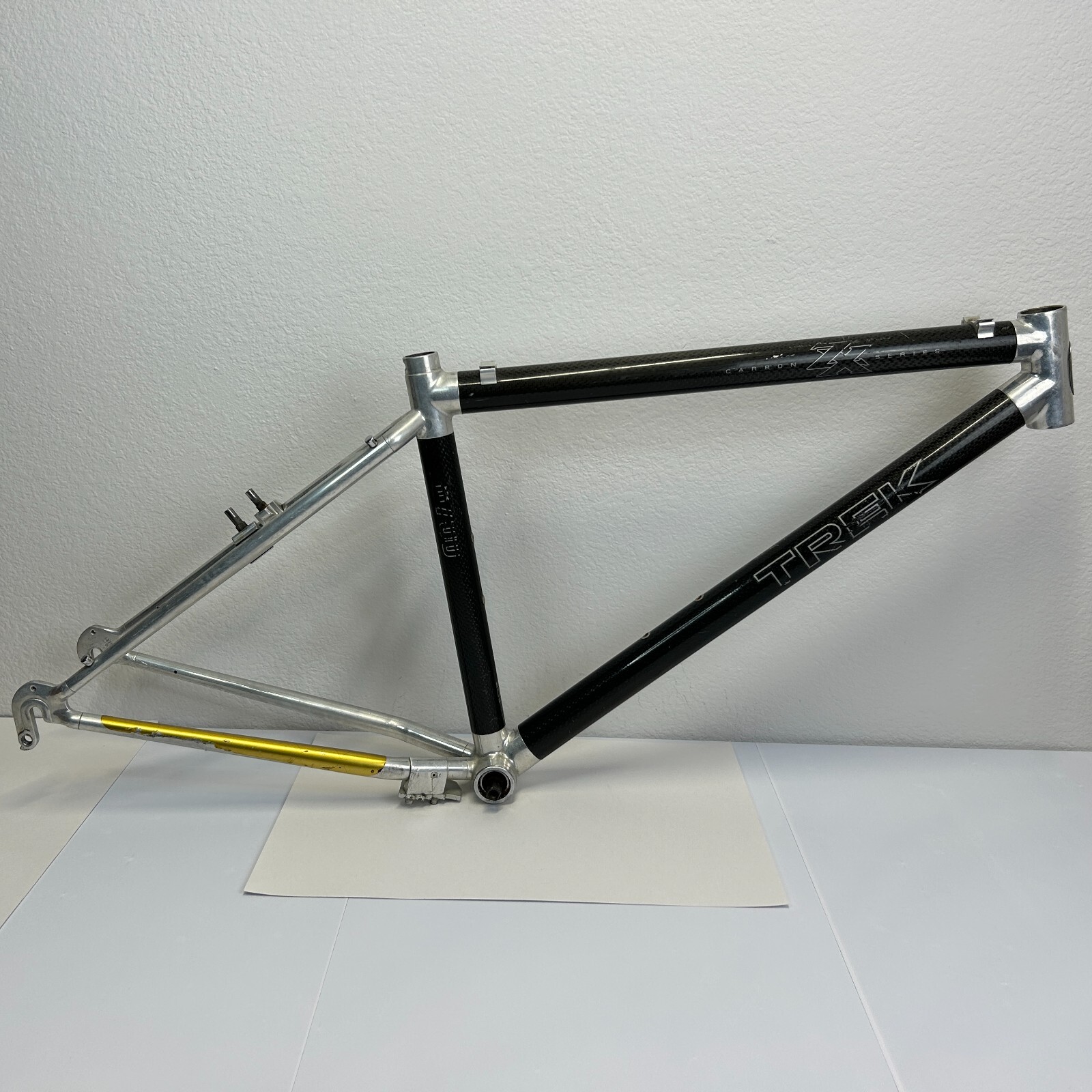 TREK 8700 ZX Carbon Fiber Series Mountain Bike