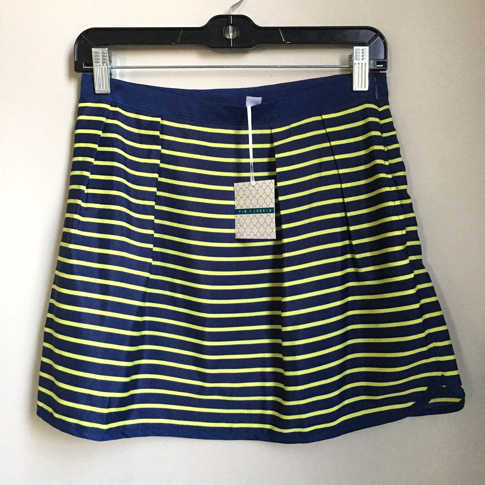 【U LAN】Romi Stripe Pleated Miniskirt Romi Stripe Pleated Miniskirt - ULAN | 60% - Asian Fashion