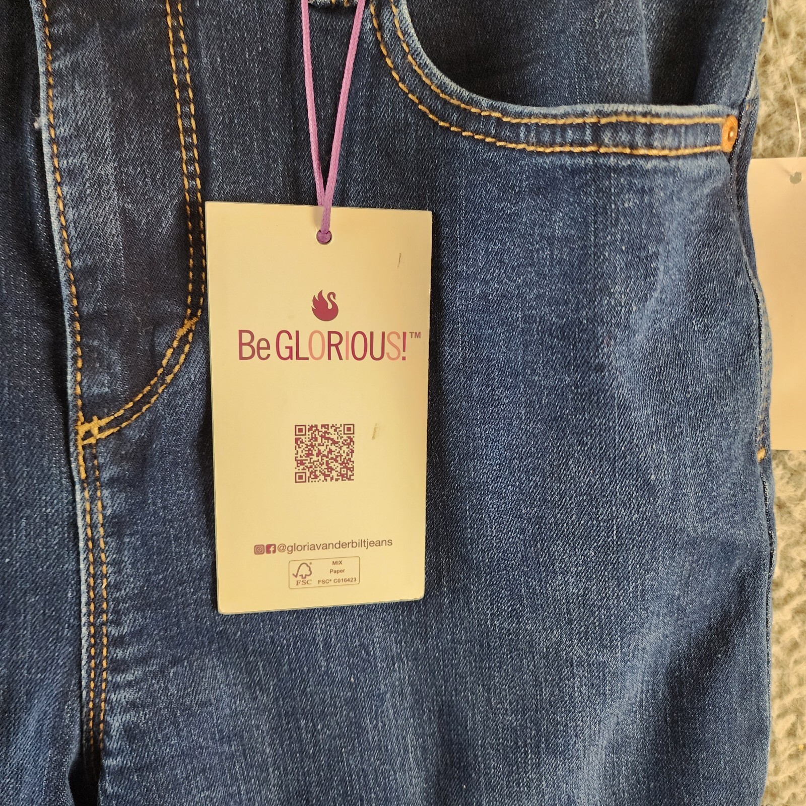 Gloria Vanderbilt Amanda High Rise Straight Leg Jeans Women's 8P Madison - Picture 5 of 17
