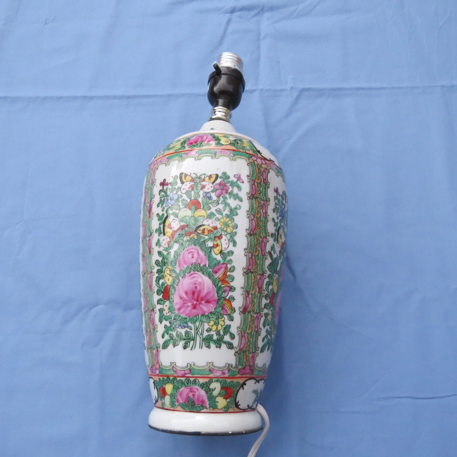 Antique Chinese Famille Rose Hand Painted Porcelain Vase Lamp 5x11