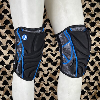 NEW Dye Performance Knee Pads - Cyan DyeCam - Medium