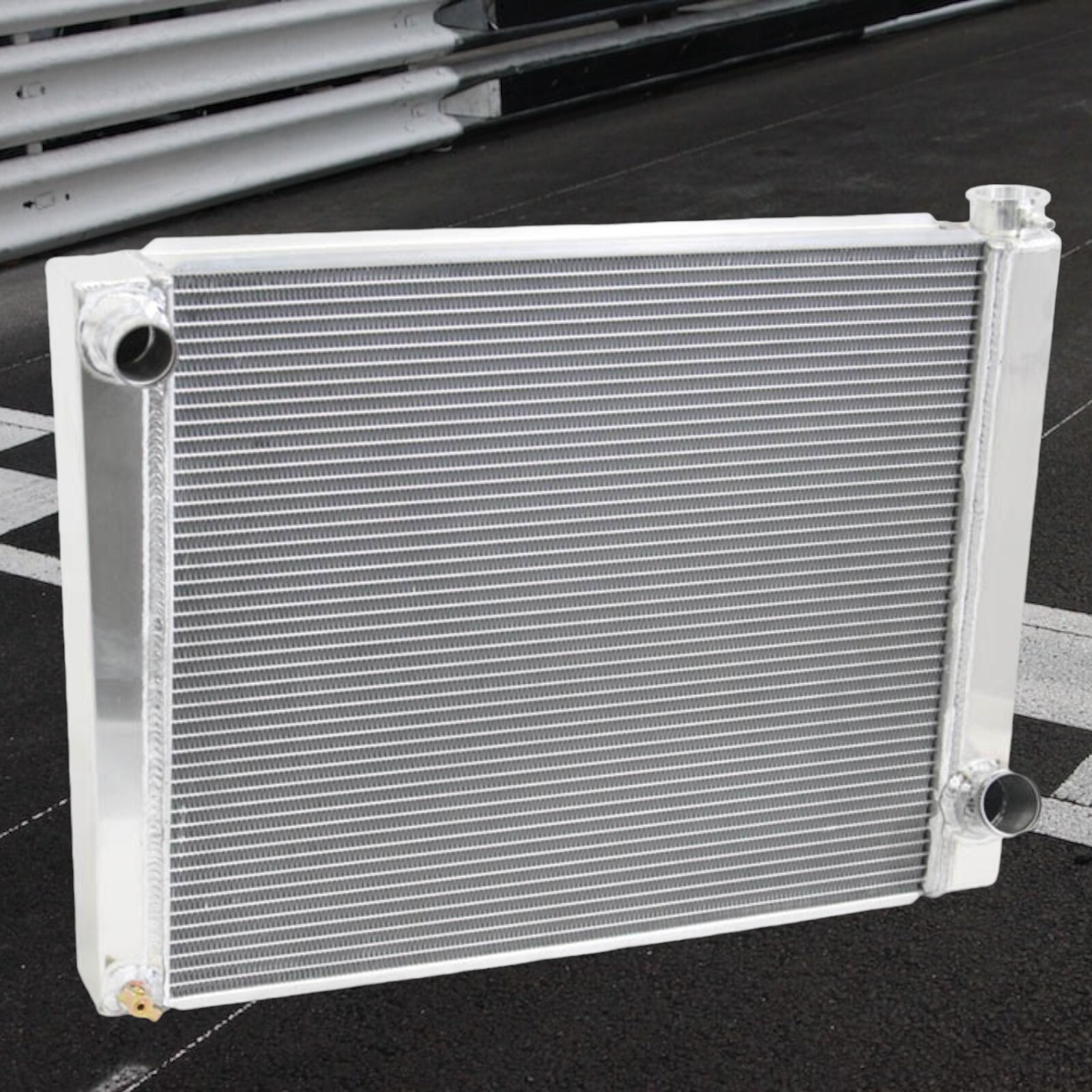 Aluminum Racing Radiator Chevy 31 x 19 Universal Performance High Flow IMCA