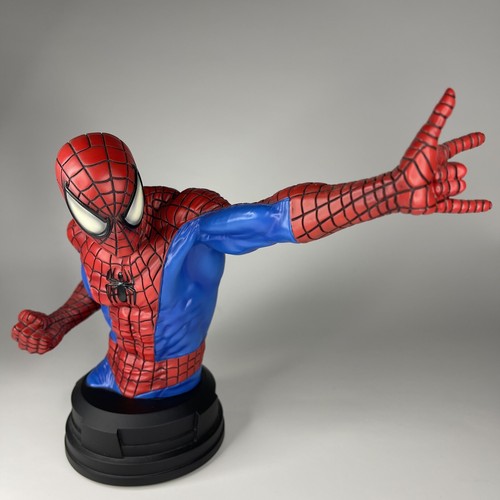 スパイダーマン　スタチュー　ジェントルジャイアント　スコッティヤング スパイダーマン スタチュー ジェントルジャイアント スコッティ