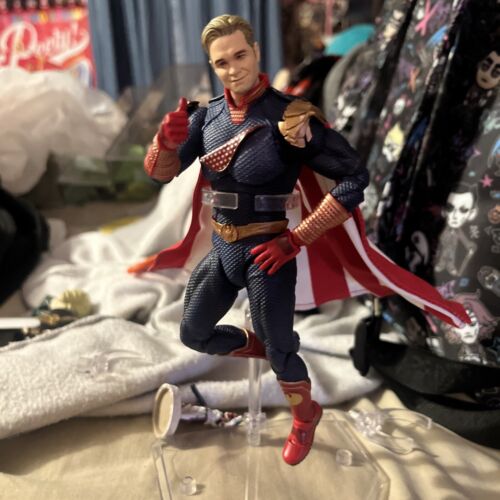 MAFEX No.151 The Boys Homelander Medicom Toy Action Figure MAFEX No.151 The Boys Homelander Medicom Toy Action Figure