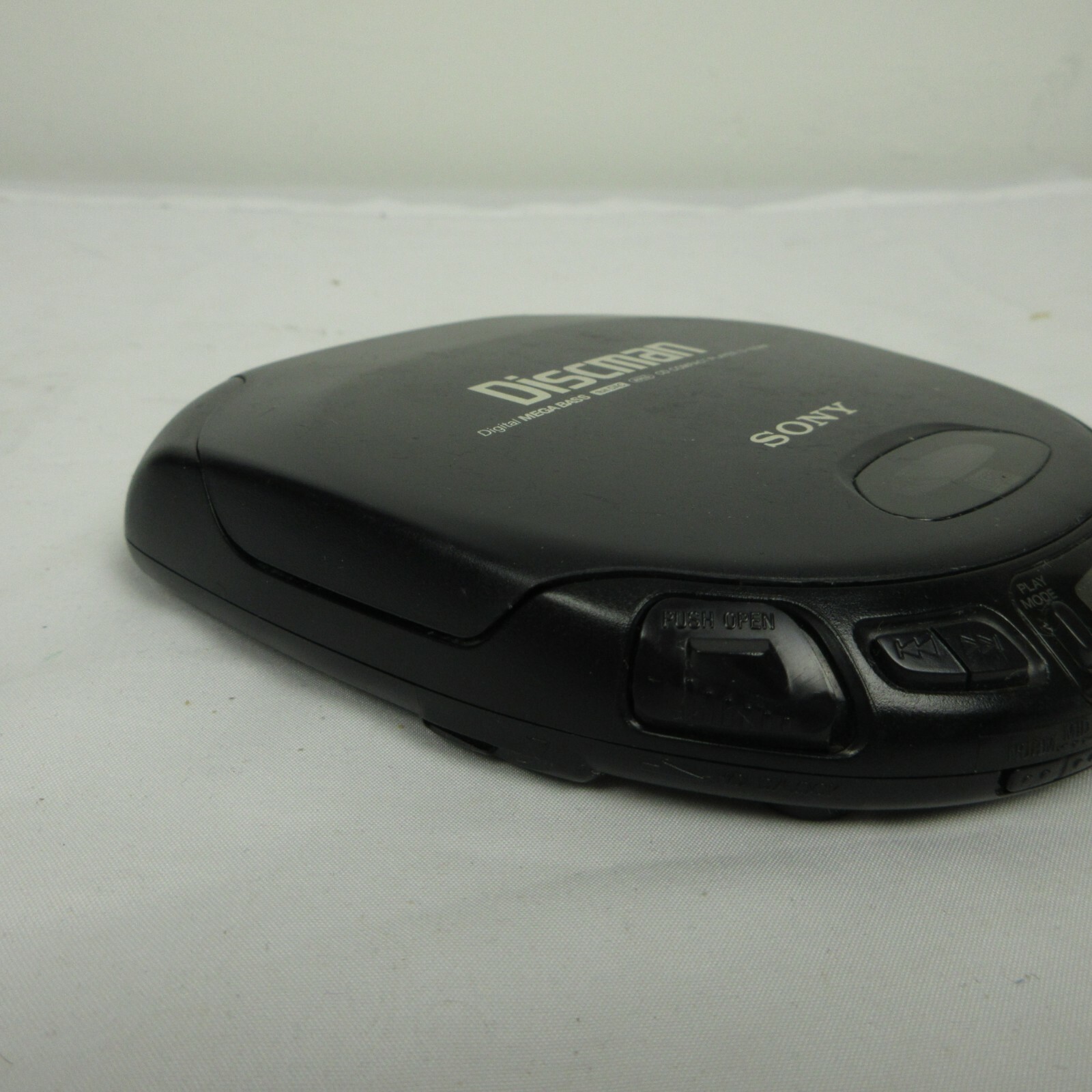 Sony Discman D 150an Watch a YouTube demo