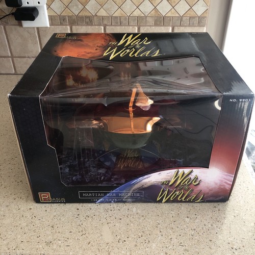Pegasus Hobbies The War of The Worlds Martian War Machine 1