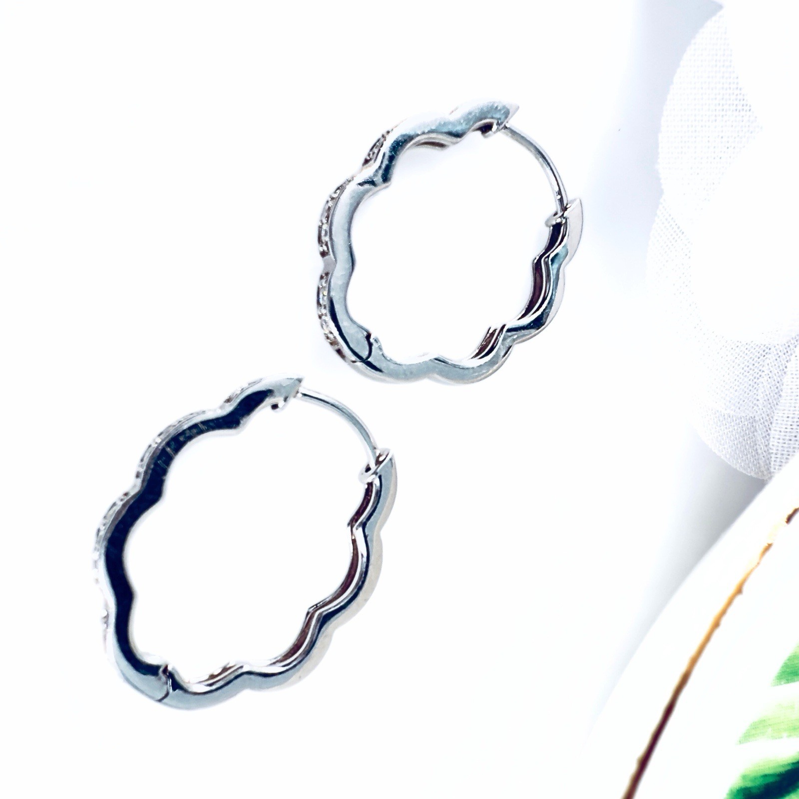 14K White Gold & Genuine Diamond Scalloped Oval Hoop Earrings, New - Picture 6 of 19