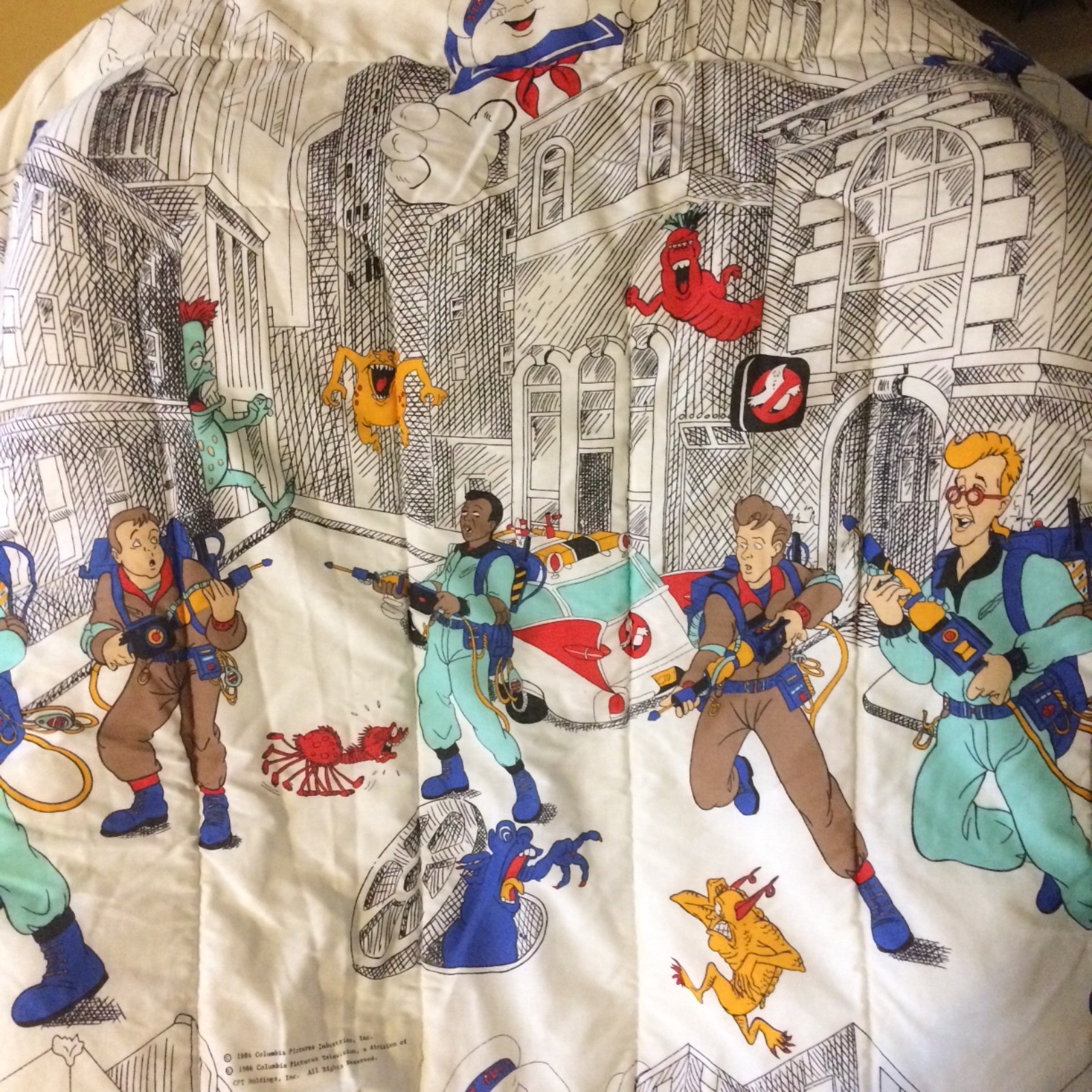 Excellent used condition twin size vintage Ghostbusters comforter