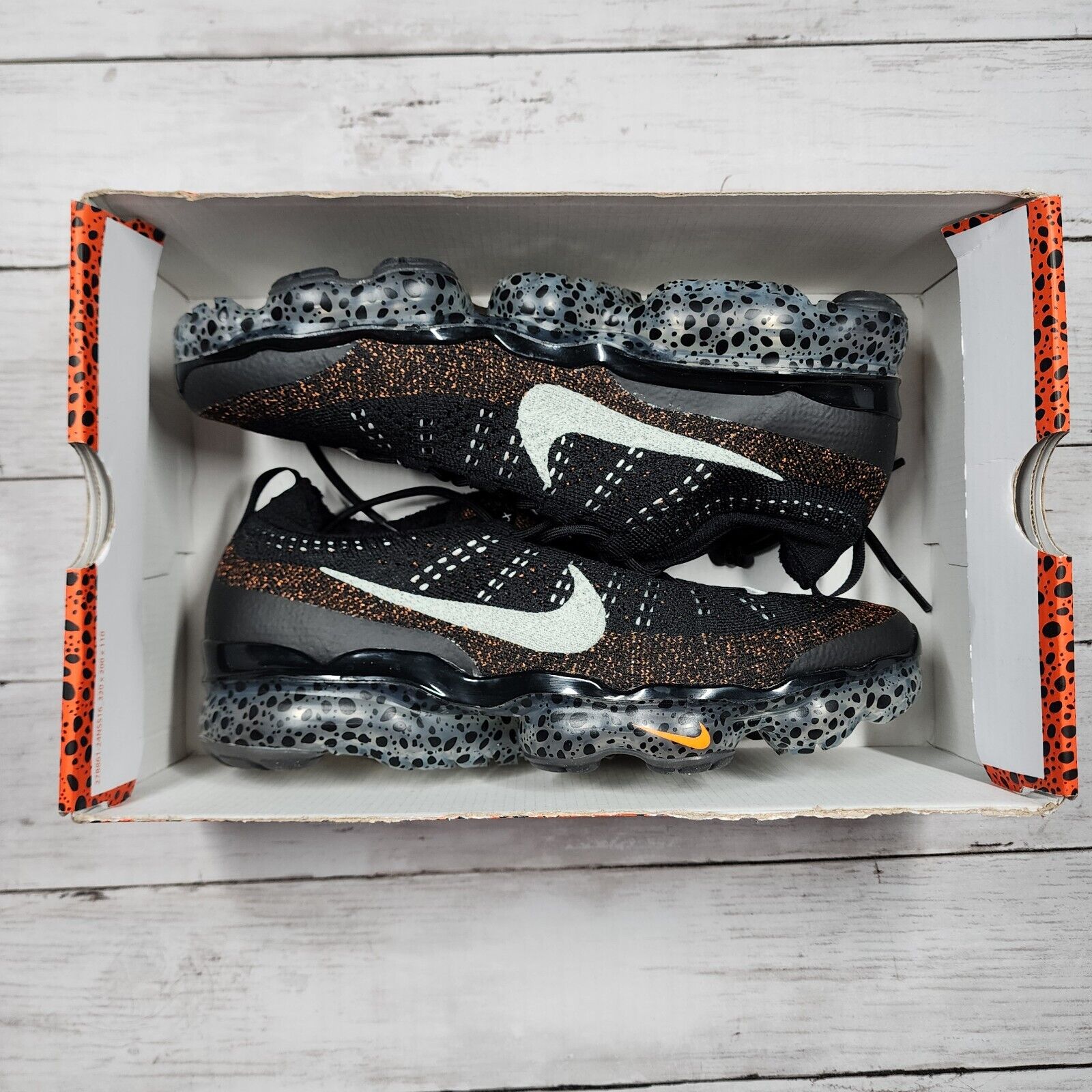NIKE Air Vapormax 2023 FK SE Black Light Silver FZ2519 001 NIKE Air Vapormax 2023 FK SE Black Light Silver FZ2519 001