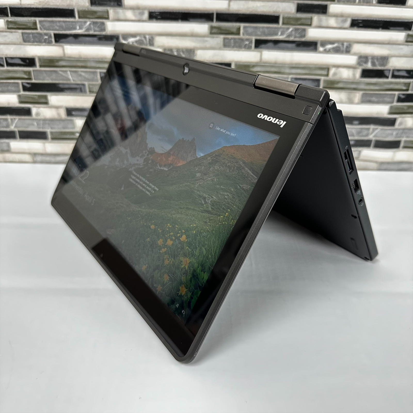 Lenovo ThinkPad Yoga i7-4600U 2.1GHz 8GB RAM 256GB HDD Intel HD Family Win 10 - Picture 5 of 12