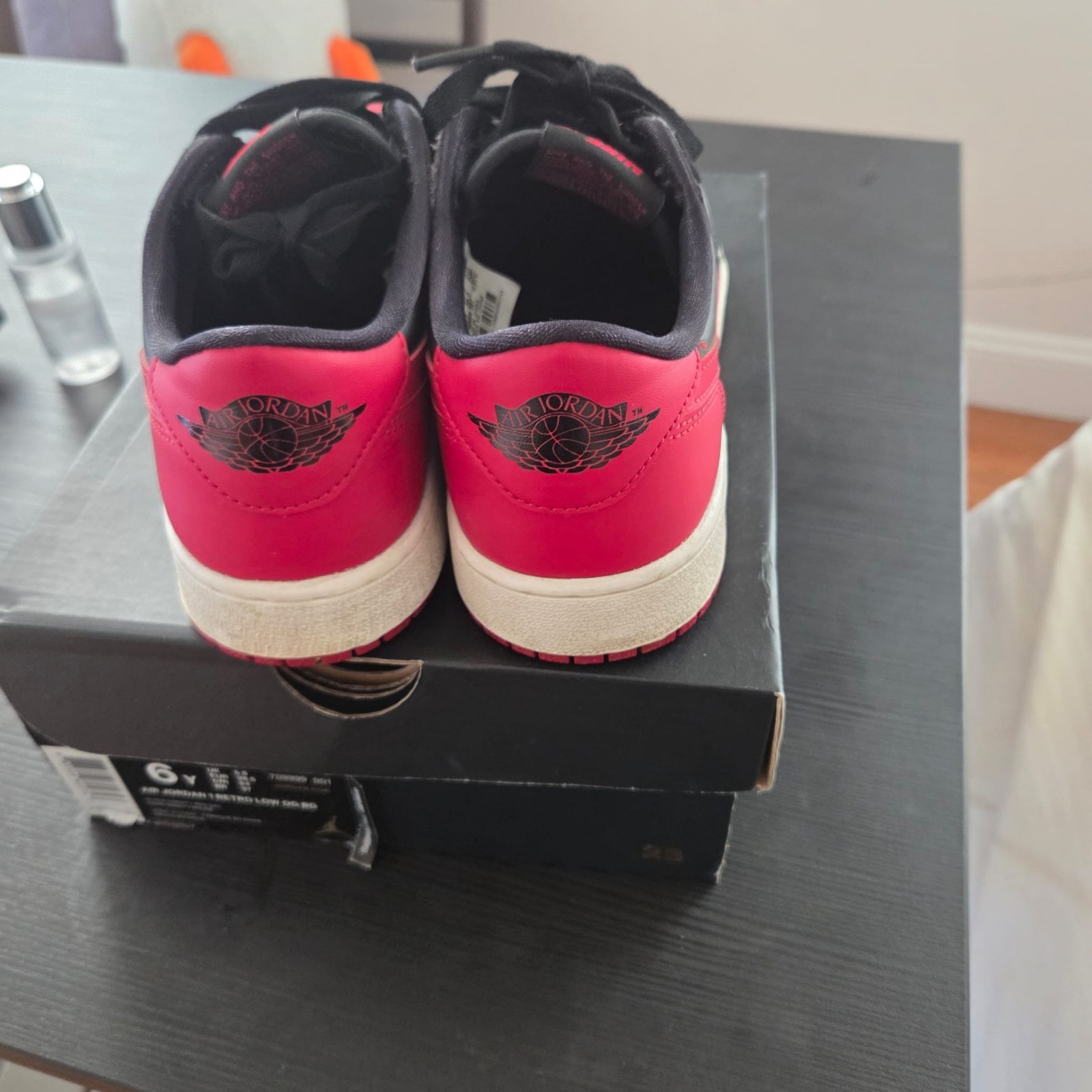 Jordan 1 Retro Low OG BRED Size 6y