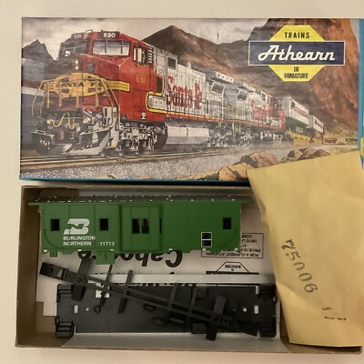 1165 BW Caboose Burlington Northern #11713 Athearn HO Model Train Kit NOS