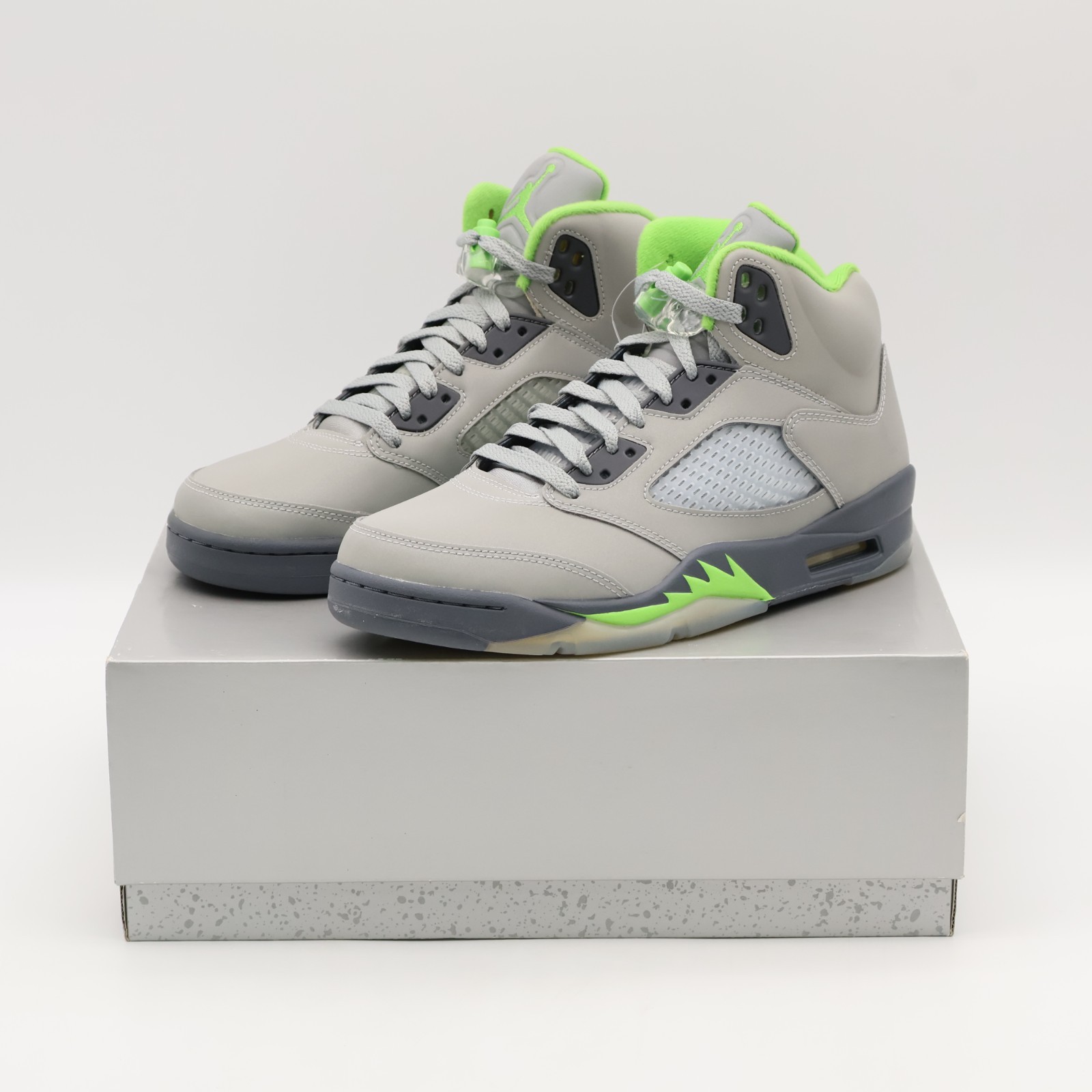 DM9014-003 Nike Air Jordan 5 Retro Green Bean 3M Silver