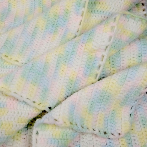 45 X 32 Vintage 1970s Double Pattern