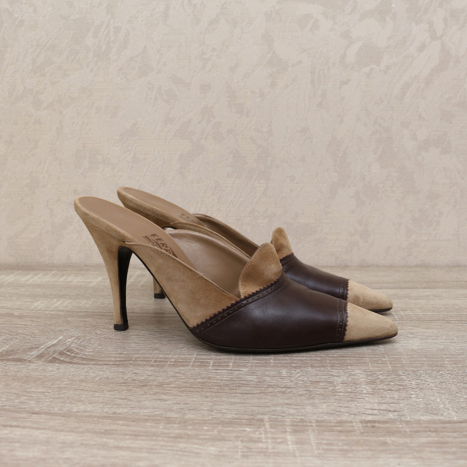Salvatore Ferragamo Vintage Mules Heels Pumps Beige Brown Salvatore Ferragamo Vintage Mules Heels Pumps Beige Brown