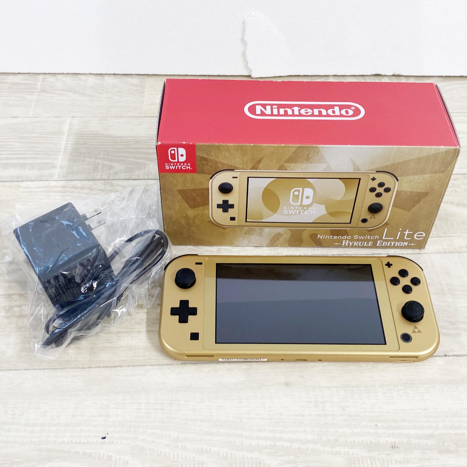 新品　Switch Lite - Hyrule Edition ゼルダ Amazon.com: Nintendo Switch Lite Hyrule Edition