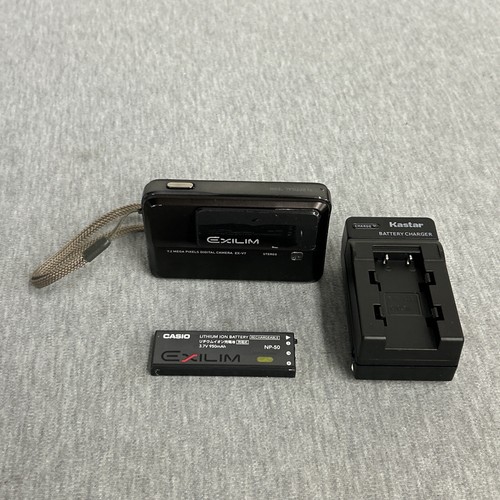 CASIO EXILIM EX-V7 7.2メガピクセル　中古品　【動作確認済】 s-l1200.png