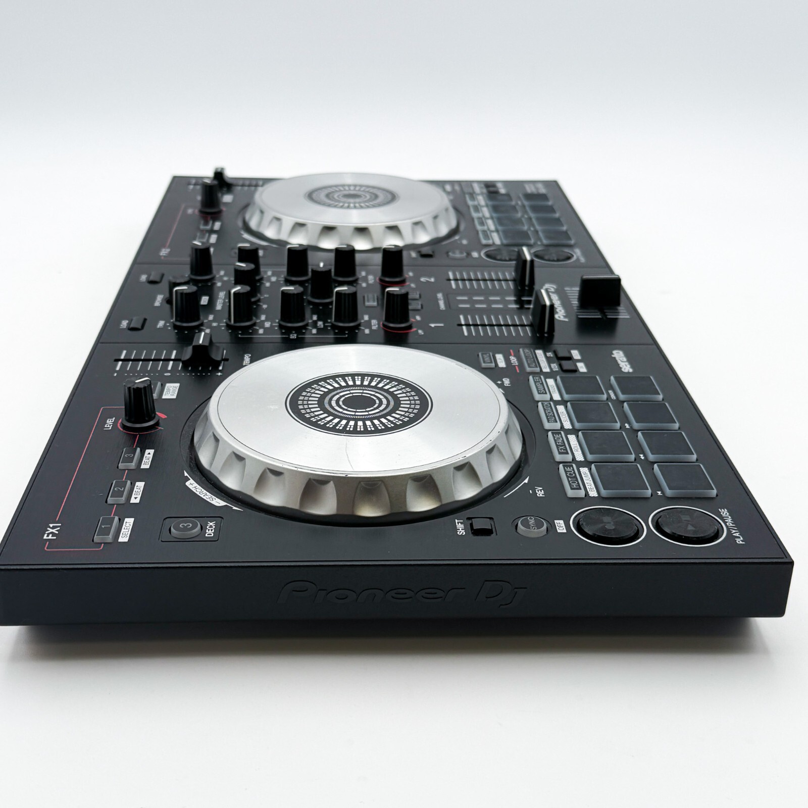 ddj sb3 2021年製 Pioneer DDJ-SB3 Digital DJ Controller Working Good Condition