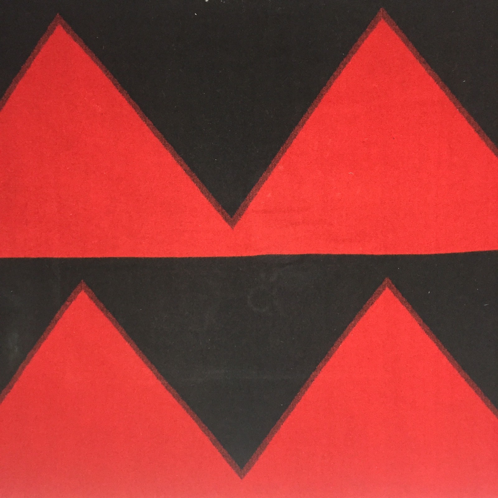 Pendleton Woolen Mills Native Blanket Fabric Remnants Black Red 84