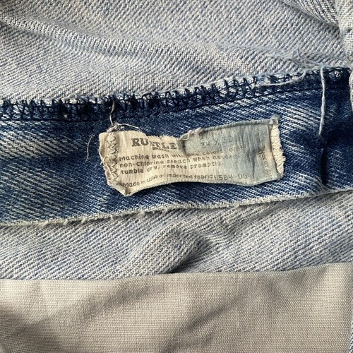 Vintage 90&rsquo;s Rustler Jeans 32x30 Zip Fly Distressed Made In USA
