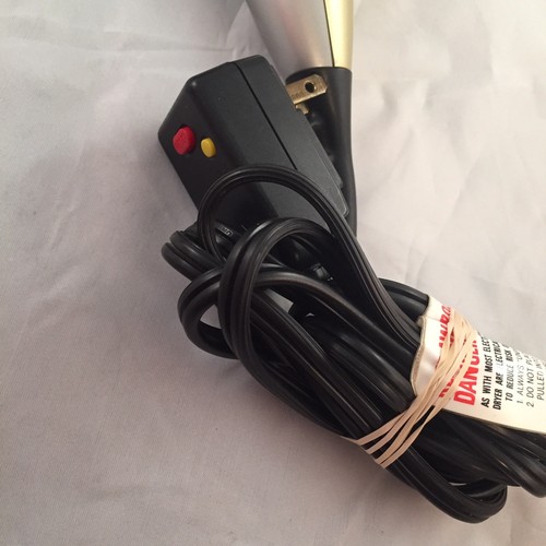 Wahl Complement Ionic Multi-Barrel Hair Dryer System - Works