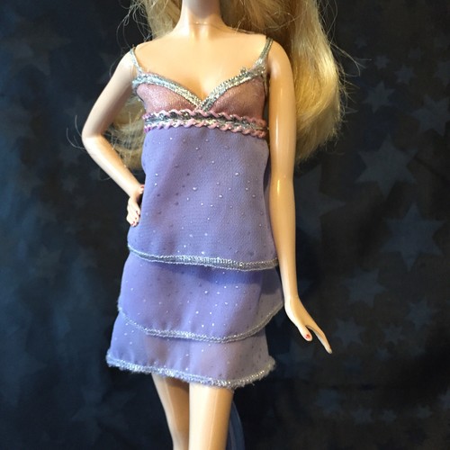 Barbie 2007 Fashion Fever - Girls Night Fashion Pack